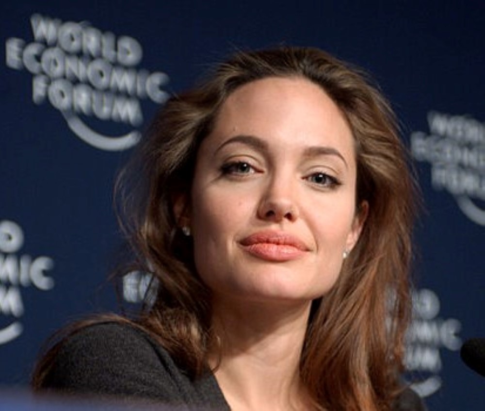 Rostro "ideal" de Angelina Jolie